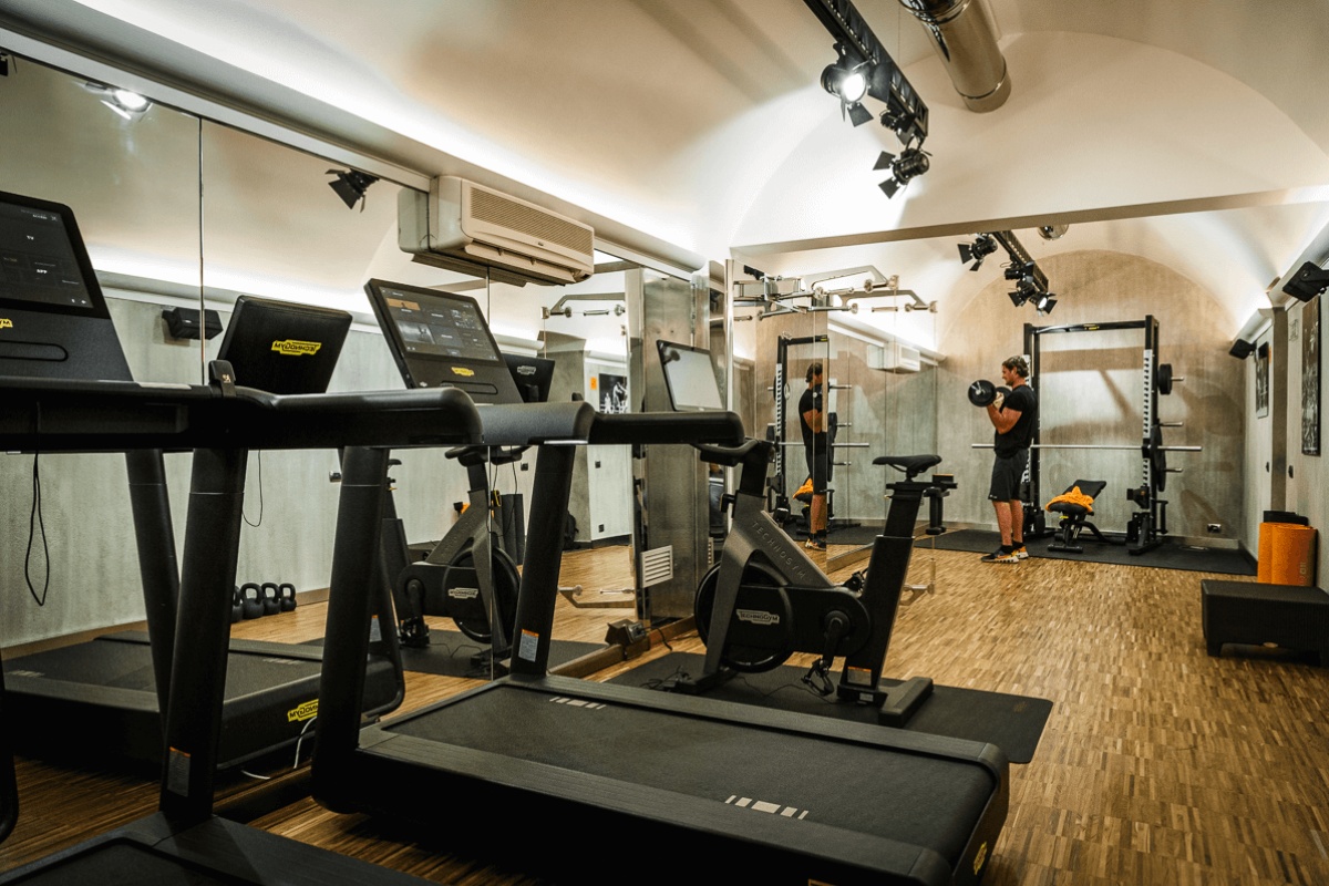 47 Boutique Hotel - Hotel gym with state-of-the-art exercise machines.