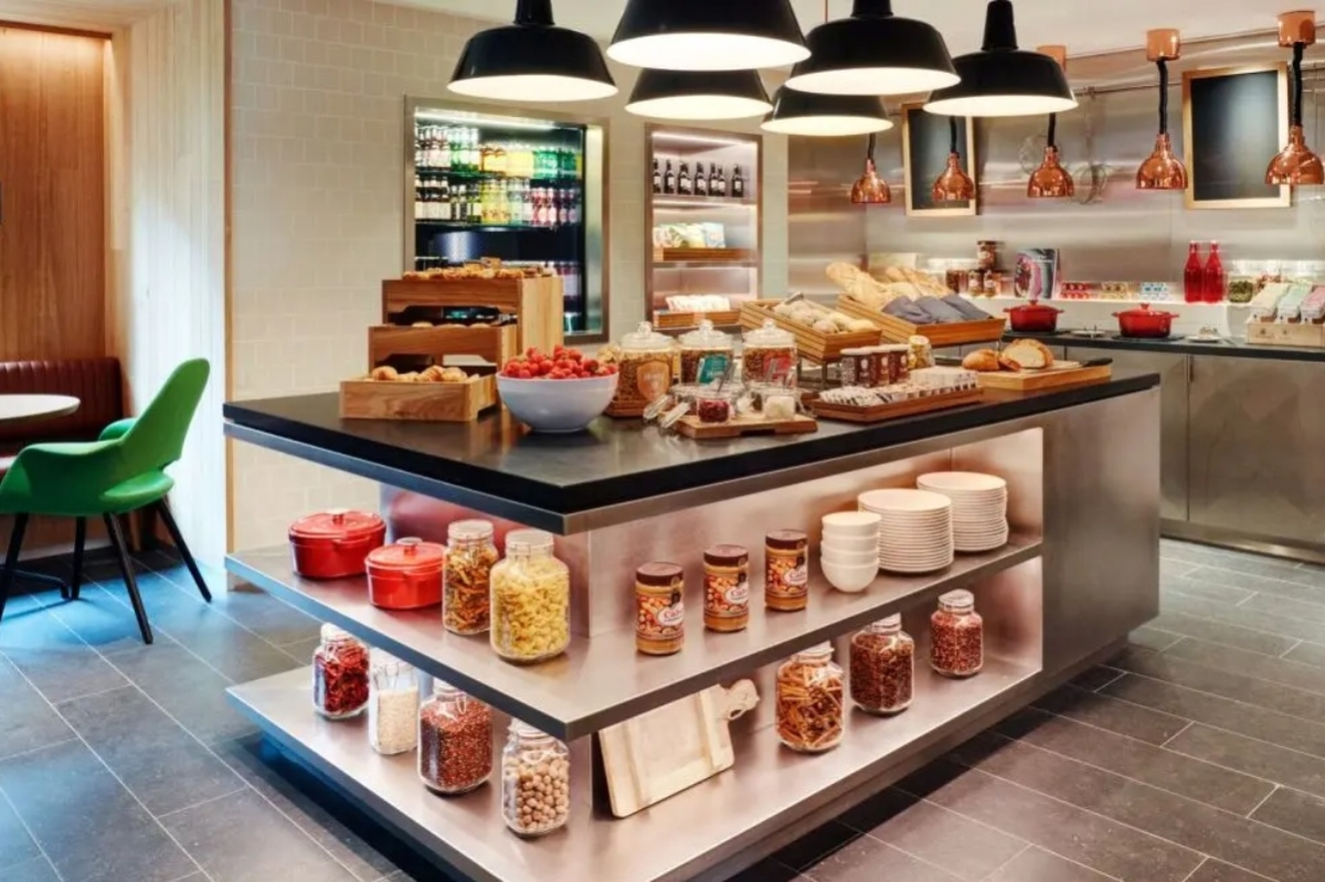 citizenM Amstel Amsterdam - a counter with food on it