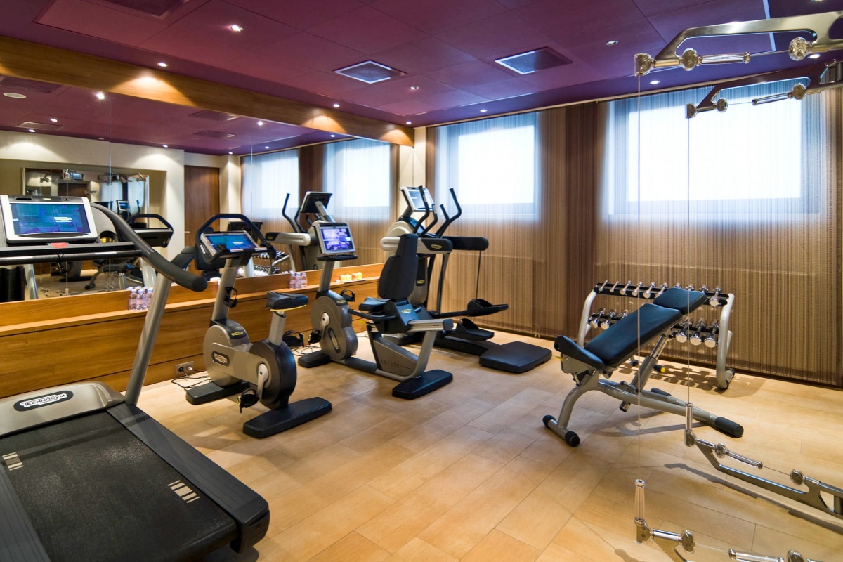 Sofitel Legend The Grand Amsterdam - a room with exercise equipment